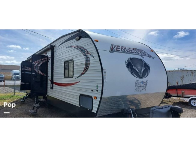 2016 Forest River Vengeance 31V - Used Toy Hauler For Sale by Pop RVs in Columbia Station, Ohio