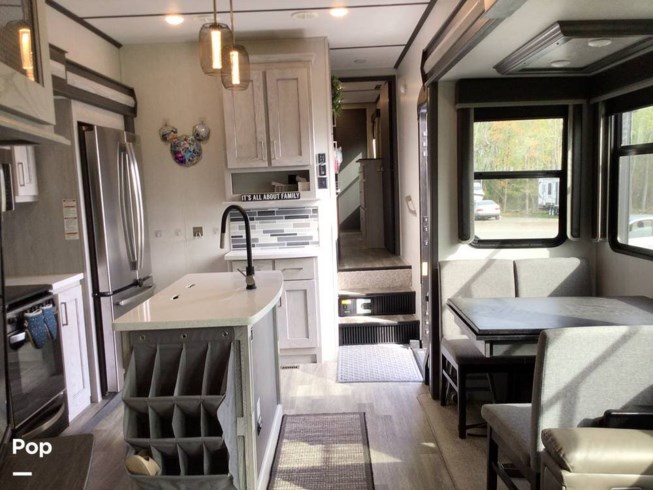 2021 Montana High Country 365 BH by Keystone from Pop RVs in Purcellville, Virginia