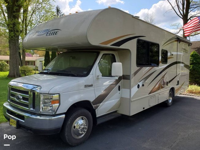 2017 Freedom Elite 26HE by Thor Motor Coach from Pop RVs in Lansdale, Pennsylvania