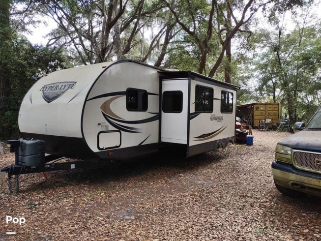2017 Forest River Salem Hemisphere Lite 29BHHL - Used Travel Trailer For Sale by Pop RVs in Dunnellon, Florida