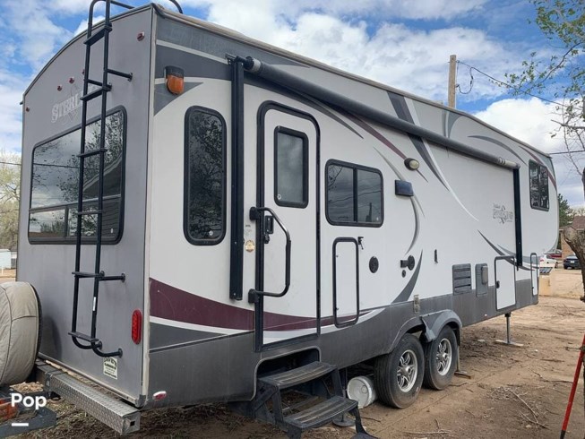 2013 Forest River Wildcat Sterling 30RL - Used Fifth Wheel For Sale by Pop RVs in Elkhart, Kansas