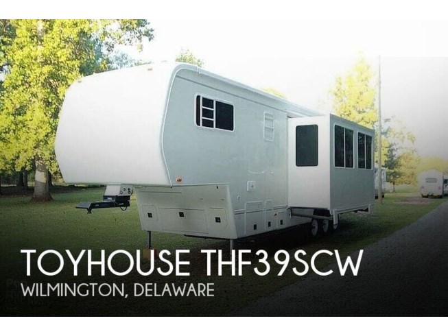 Used 2002 Alfa Toyhouse THF39SCW available in Sarasota, Florida