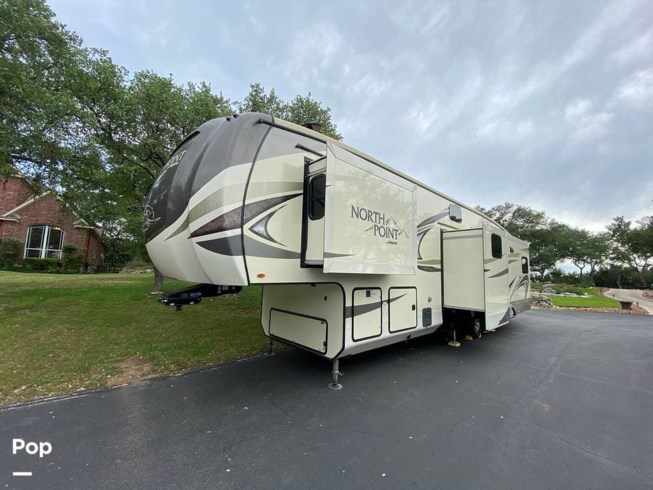 2018 Jayco North Point 377RLBH - Used Fifth Wheel For Sale by Pop RVs in Marble Falls, Texas