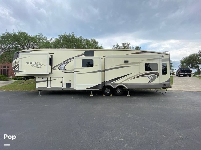 2018 North Point 377RLBH by Jayco from Pop RVs in Marble Falls, Texas