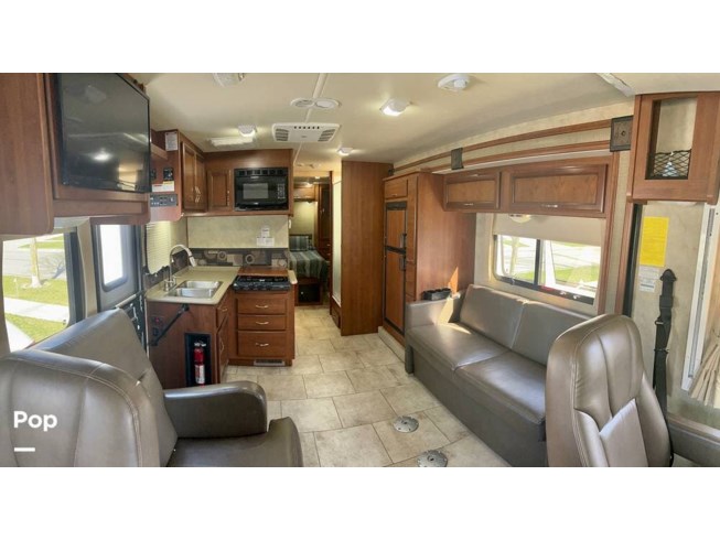 2016 Fleetwood Flair 26D - Used Class A For Sale by Pop RVs in Ames, Iowa