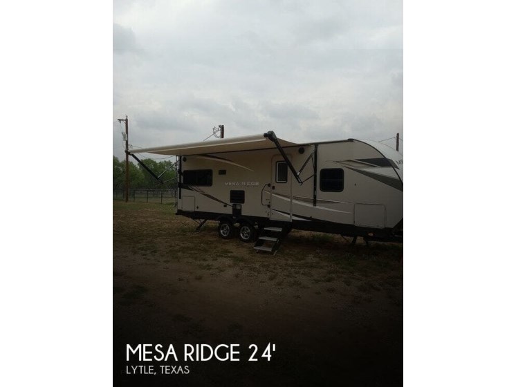Used 2022 Highland Ridge Mesa Ridge S-Lite 242FL available in Lytle, Texas