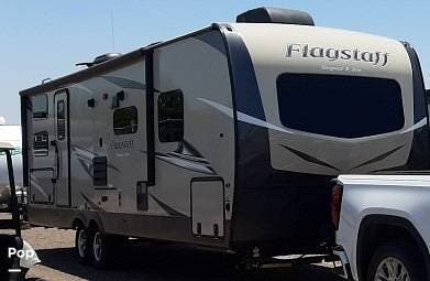 2020 Forest River Flagstaff 27BHWS - Used Travel Trailer For Sale by Pop RVs in Hebbronville, Texas