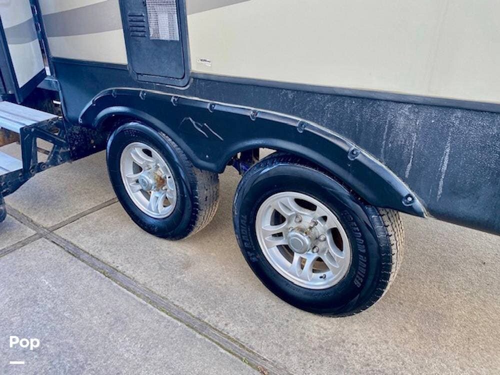 2018 Cougar 246RLSWE by Keystone from Pop RVs in Arroyo Grande, California