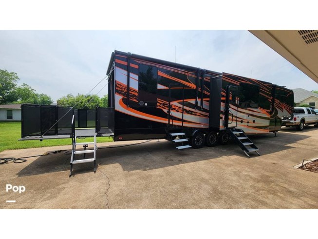 2019 XLR Thunderbolt 382AMP by Forest River from Pop RVs in Granbury, Texas