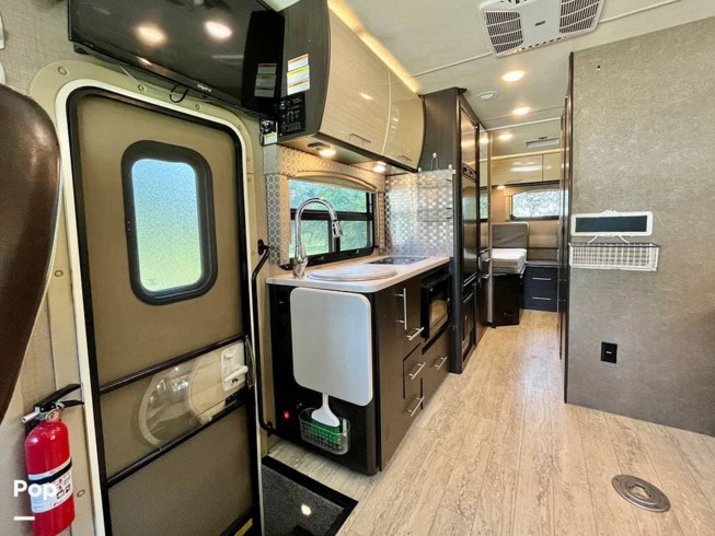 2018 Axis 24.1 by Thor Motor Coach from Pop RVs in Georgetown, Texas