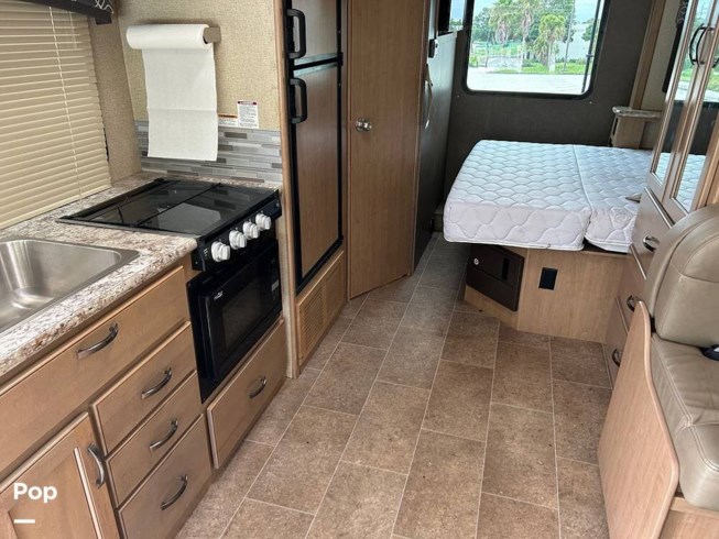 2019 Chateau 24BL by Thor Motor Coach from Pop RVs in Fort Lauderdale, Florida