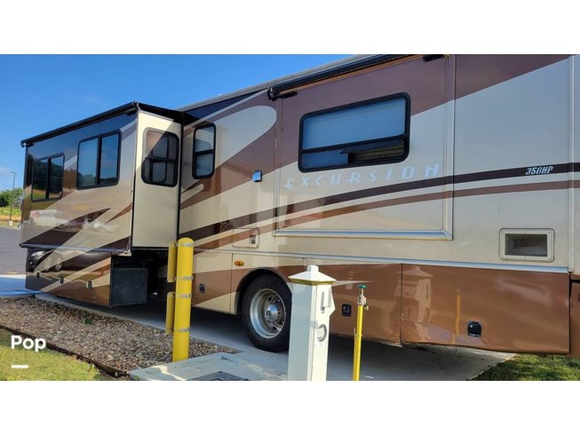 2004 Fleetwood Excursion 38U - Used Diesel Pusher For Sale by Pop RVs in Ocoee, Tennessee