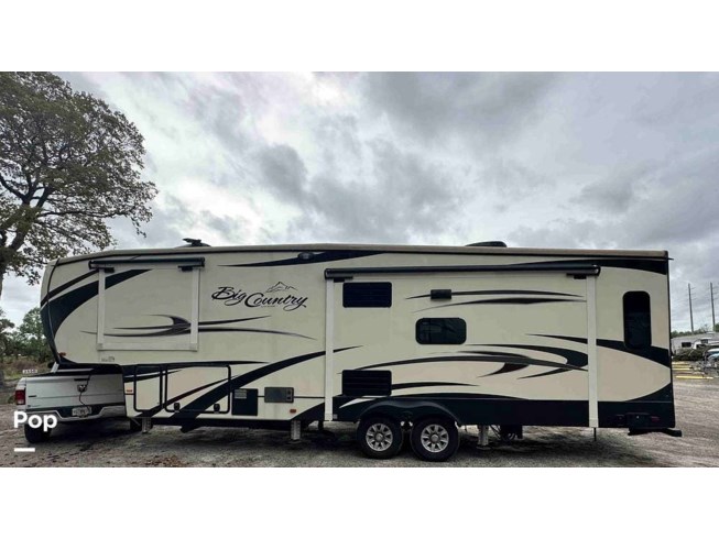 2017 Heartland Big Country 3150RL - Used Fifth Wheel For Sale by Pop RVs in Orlando, Florida
