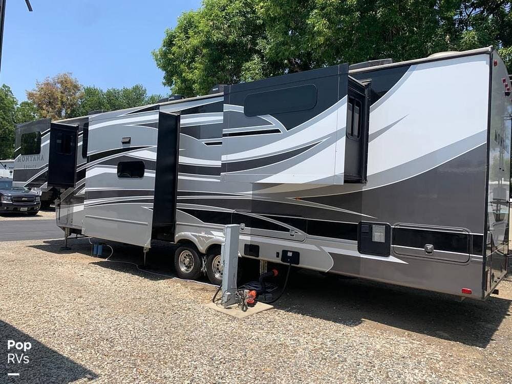 2021 Keystone Montana Legacy 3761FL RV for Sale in Jacksonville, FL