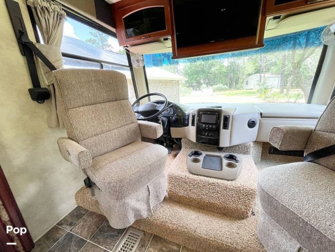 2011 Hurricane 32D by Thor Motor Coach from Pop RVs in Navarre, Florida