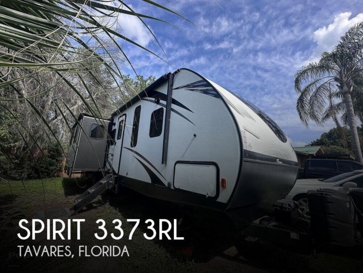 Used 2019 Coachmen Spirit 3373RL available in Tavares, Florida