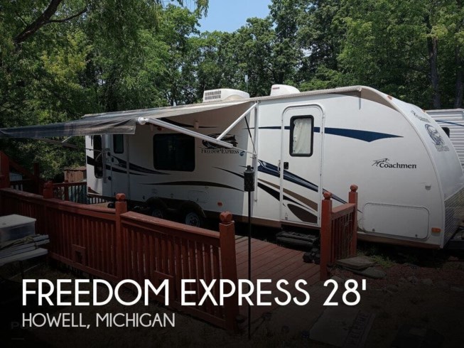 Used 2012 Coachmen Freedom Express 280RLS available in Howell, Michigan