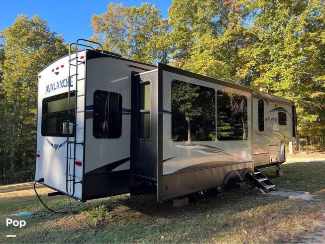 2020 Avalanche 366MB by Keystone from Pop RVs in Hohenwald, Tennessee