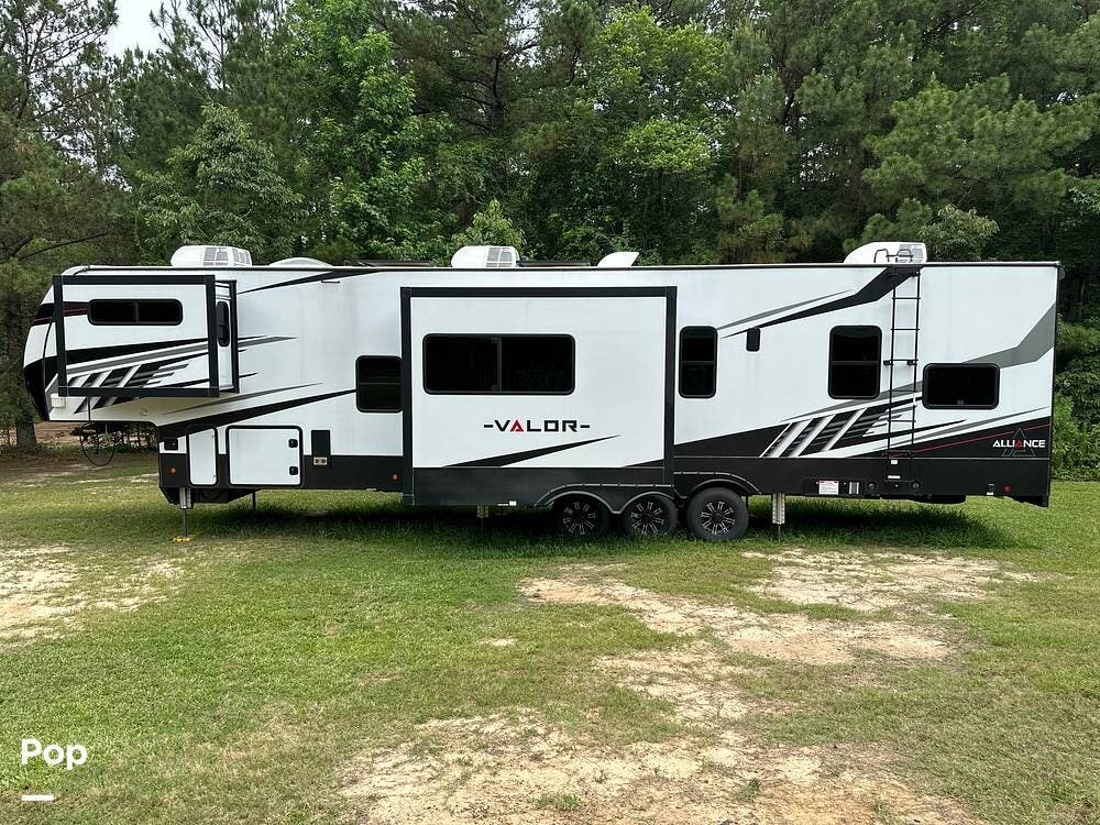 2022 Alliance RV Valor 40V13 RV for Sale in El Dorado, AR 71730