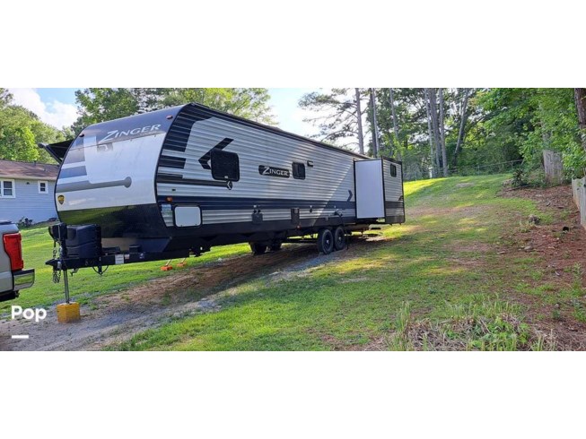 2021 CrossRoads Zinger 333DB - Used Travel Trailer For Sale by Pop RVs in Powder Springs, Georgia