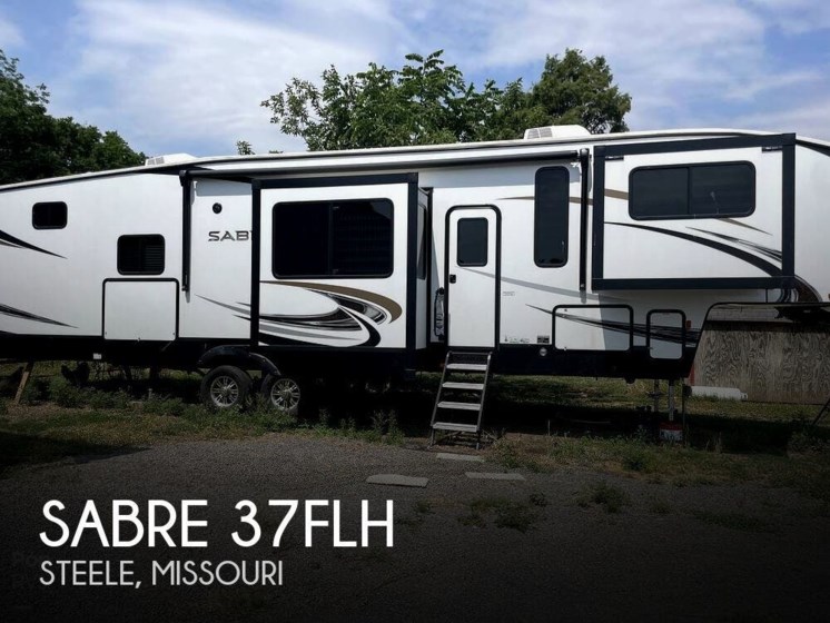 Used 2022 Forest River Sabre 37FLH available in Steele, Missouri