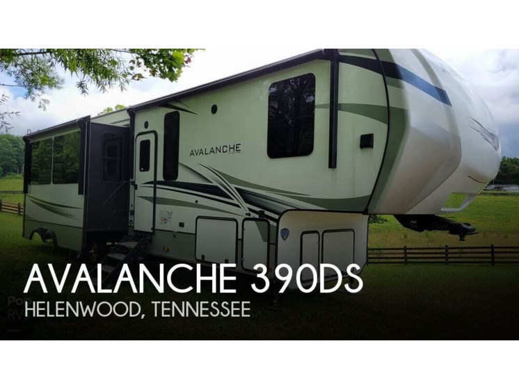 Used 2022 Keystone Avalanche 390DS available in Helenwood, Tennessee