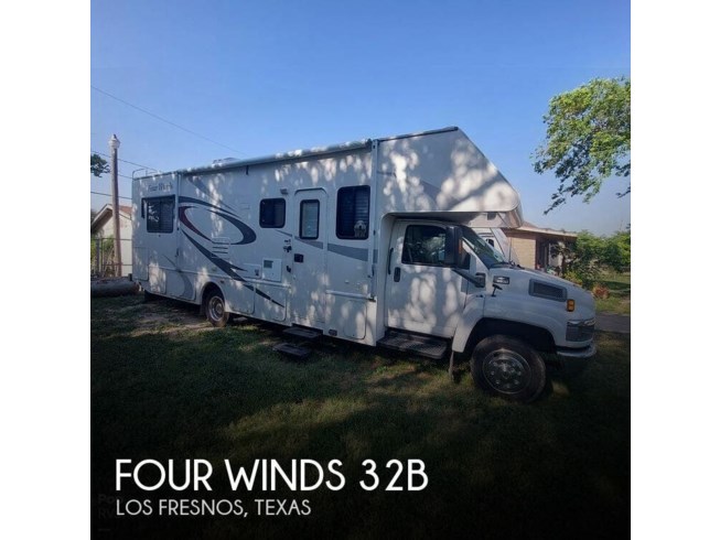 Used 2007 Thor Motor Coach Four Winds 32B available in Los Fresnos, Texas