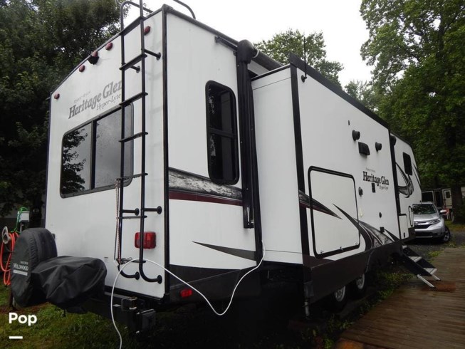 2018 Forest River Heritage Glen 29RLSHL - Used Fifth Wheel For Sale by Pop RVs in St Leonard, Maryland