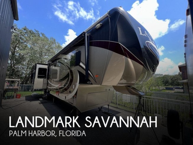 Used 2014 Heartland Landmark Savannah available in Palm Harbor, Florida