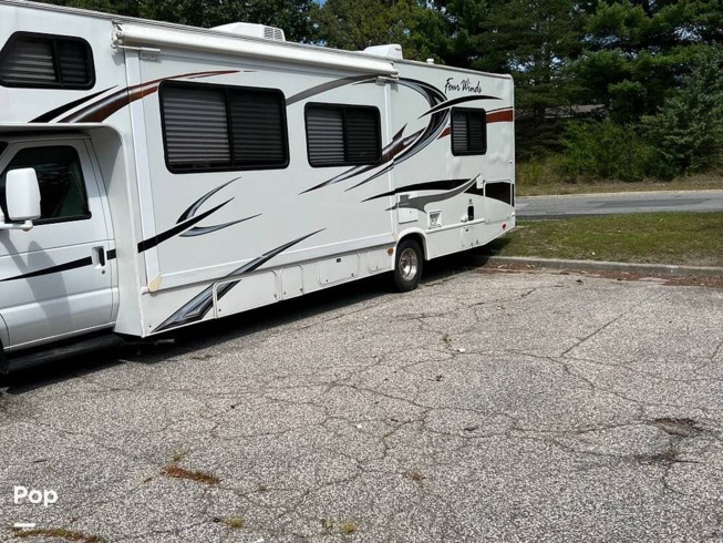 2011 Thor Motor Coach Four Winds 31K - Used Class C For Sale by Pop RVs in Severna Park, Maryland