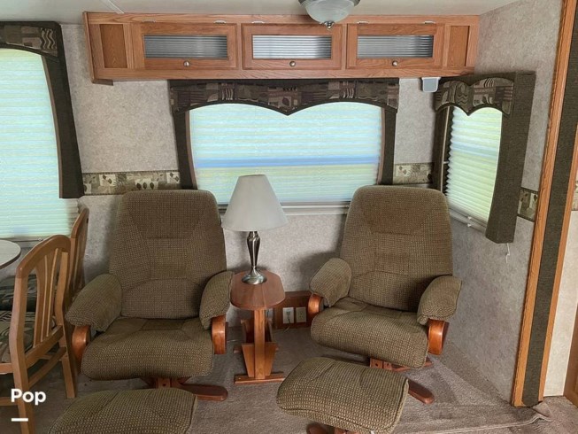 2007 Monte Vista 33RL by Forest River from Pop RVs in Wooster, Ohio