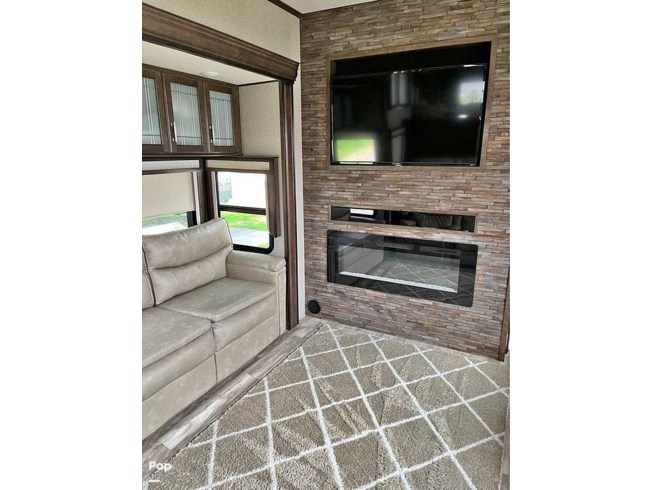 2021 Grand Design Solitude 390RK-R - Used Fifth Wheel For Sale by Pop RVs in Harlingen, Texas