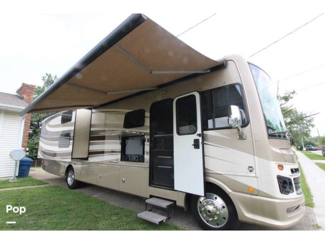 2017 Fleetwood Bounder 36H - Used Class A For Sale by Pop RVs in Erlanger, Kentucky