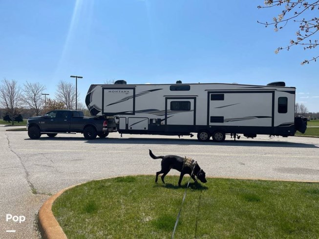 2020 Keystone Montana High Country 384BR - Used Fifth Wheel For Sale by Pop RVs in Ashland, Massachusetts