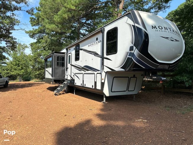 2021 Keystone Montana High Country 385BR - Used Fifth Wheel For Sale by Pop RVs in Ore City, Texas