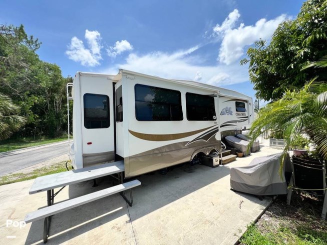 2011 Forest River Cedar Creek 34RLSA - Used Fifth Wheel For Sale by Pop RVs in Naples, Florida