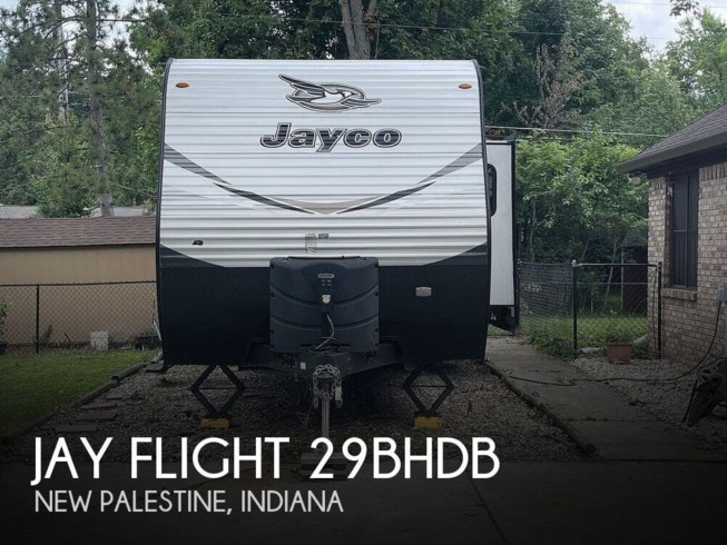 Used 2018 Jayco Jay Flight 29BHDB available in New Palestine, Indiana