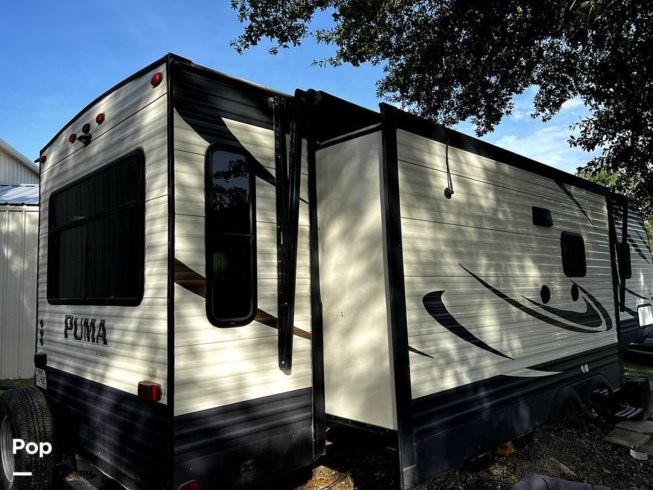 2017 Puma 30RLIS by Palomino from Pop RVs in Streetman, Texas