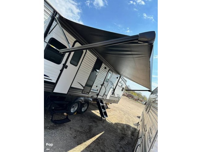 2022 Puma 31FKRK by Forest River from Pop RVs in Albertville, Minnesota
