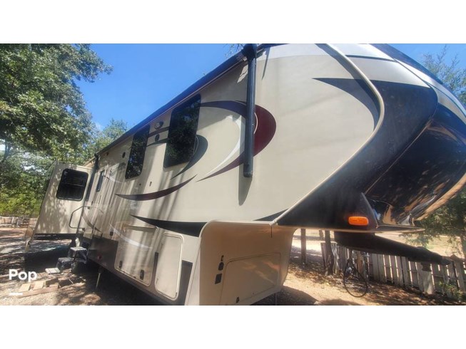 2016 Solitude 377MB by Grand Design from Pop RVs in Sunset, Texas