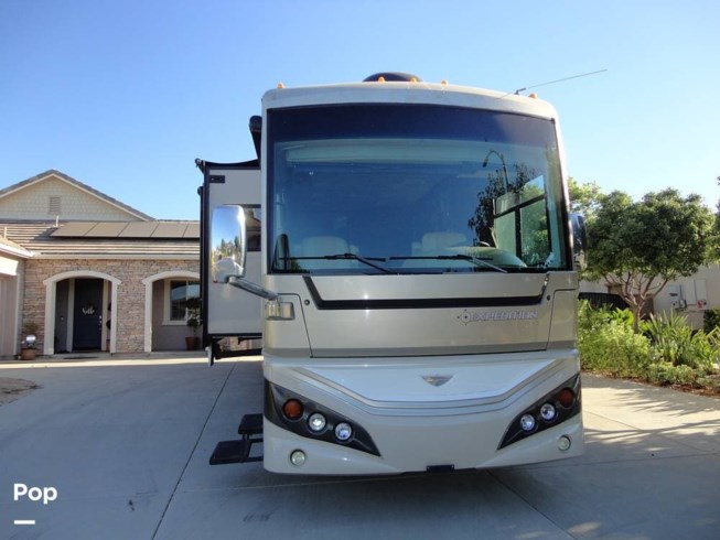2011 Expedition 38B by Fleetwood from Pop RVs in Rancho Cucamonga, California