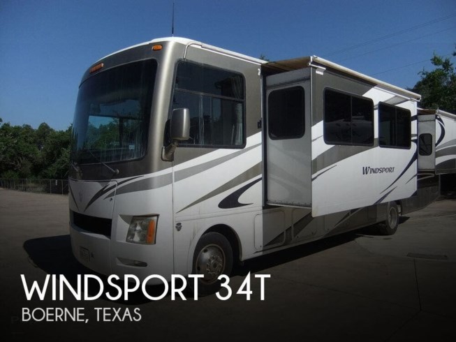 Used 2011 Thor Motor Coach Windsport 34T available in Boerne, Texas