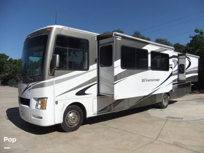 2011 Thor Motor Coach Windsport 34T - Used Class A For Sale by Pop RVs in Boerne, Texas