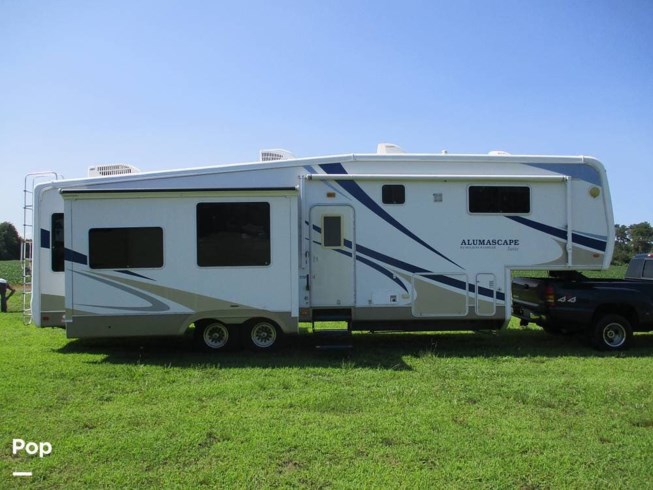 2009 Holiday Rambler Alumascape Suite 33SKT - Used Fifth Wheel For Sale by Pop RVs in Sarasota, Florida