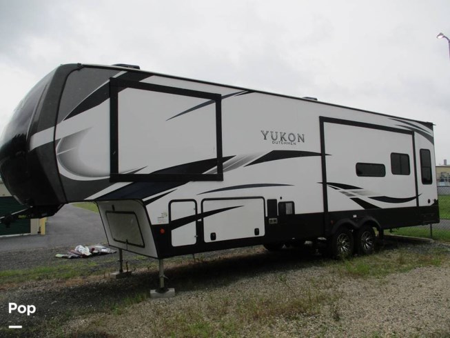 2021 Dutchmen Yukon 320RL - Used Fifth Wheel For Sale by Pop RVs in Milford, Delaware