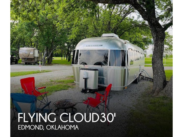 Used 2019 Airstream Flying Cloud 30FB Bunk available in Edmond, Oklahoma
