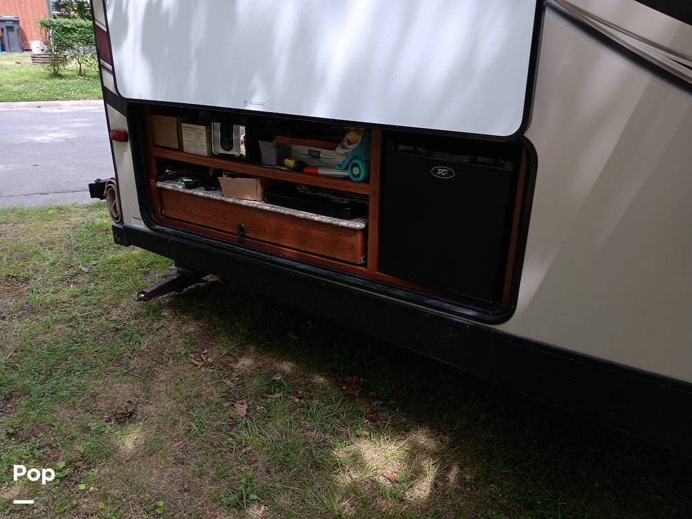 2017 Tracer 275AIR by Forest River from Pop RVs in Brighton, Michigan