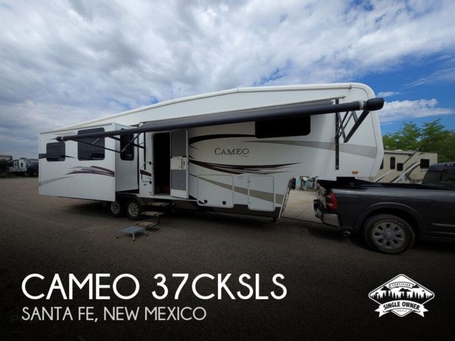 Used 2011 Carriage Cameo 37CKSLS available in Sarasota, Florida