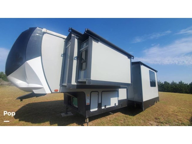 2019 Heartland Cyclone CY 4007 - Used Toy Hauler For Sale by Pop RVs in Sanger, Texas