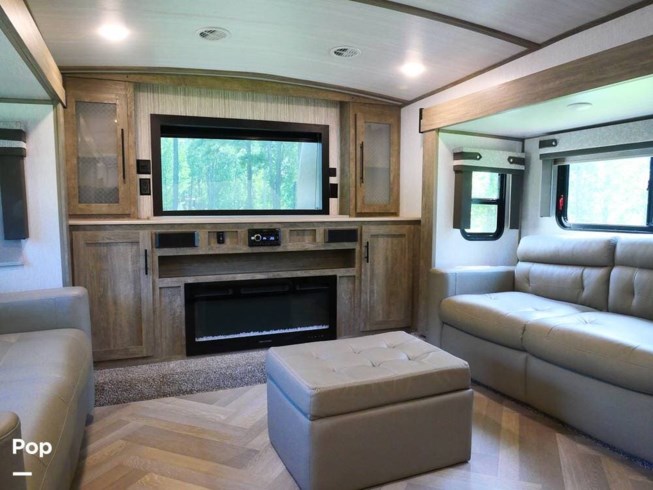 2022 Forest River Salem Hemisphere Elite 36FL - Used Fifth Wheel For Sale by Pop RVs in Lincoln, Alabama